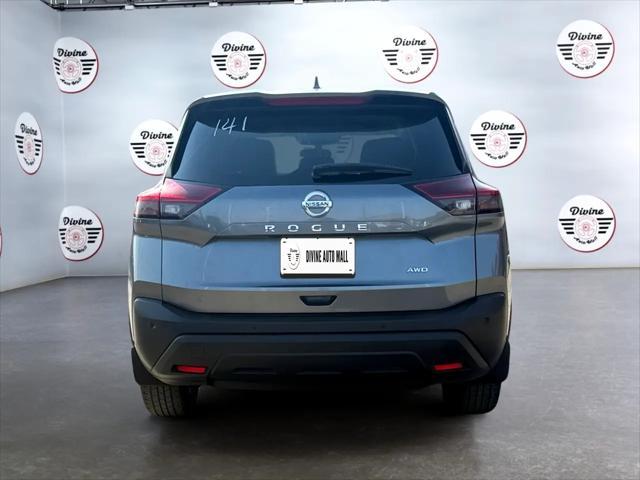 used 2021 Nissan Rogue car, priced at $19,999