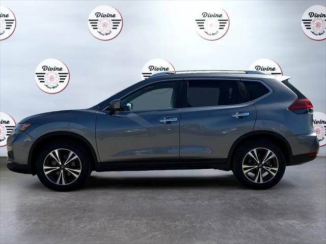 used 2020 Nissan Rogue car, priced at $17,999