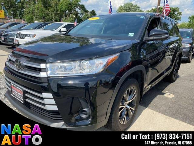 used 2017 Toyota Highlander car, priced at $17,900