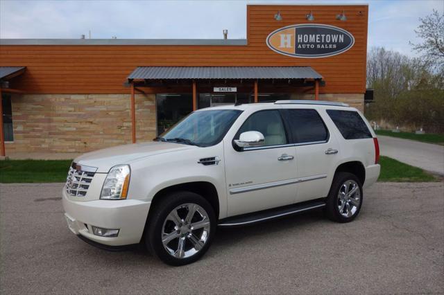 used 2008 Cadillac Escalade car, priced at $21,990