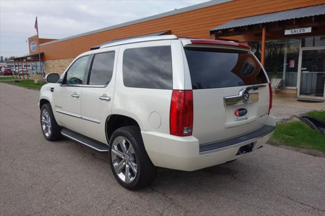 used 2008 Cadillac Escalade car, priced at $21,990