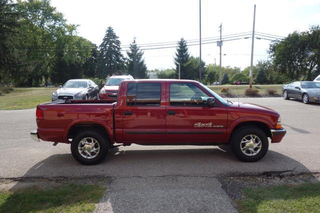 used 2001 Chevrolet S-10 car, priced at $14,990