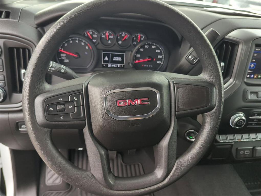 used 2025 GMC Sierra 1500 car, priced at $40,998
