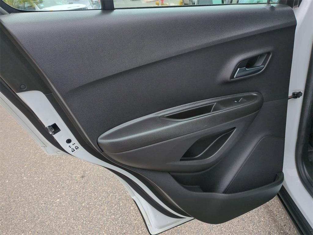 used 2021 Chevrolet Trax car, priced at $13,998