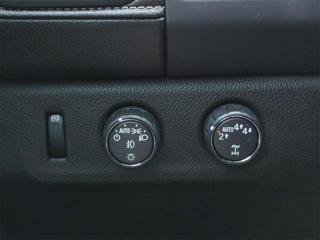 used 2022 GMC Canyon car, priced at $31,998
