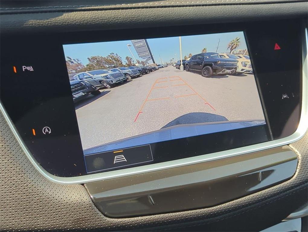 used 2025 Cadillac XT6 car, priced at $44,681
