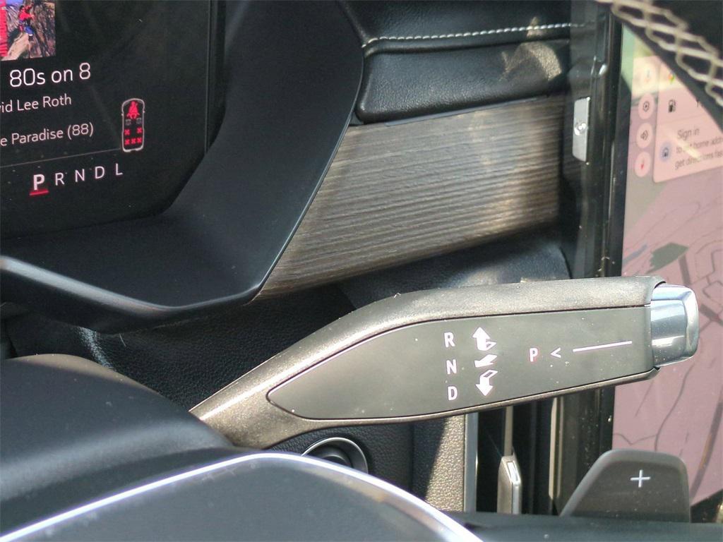 used 2024 GMC Acadia car, priced at $50,998