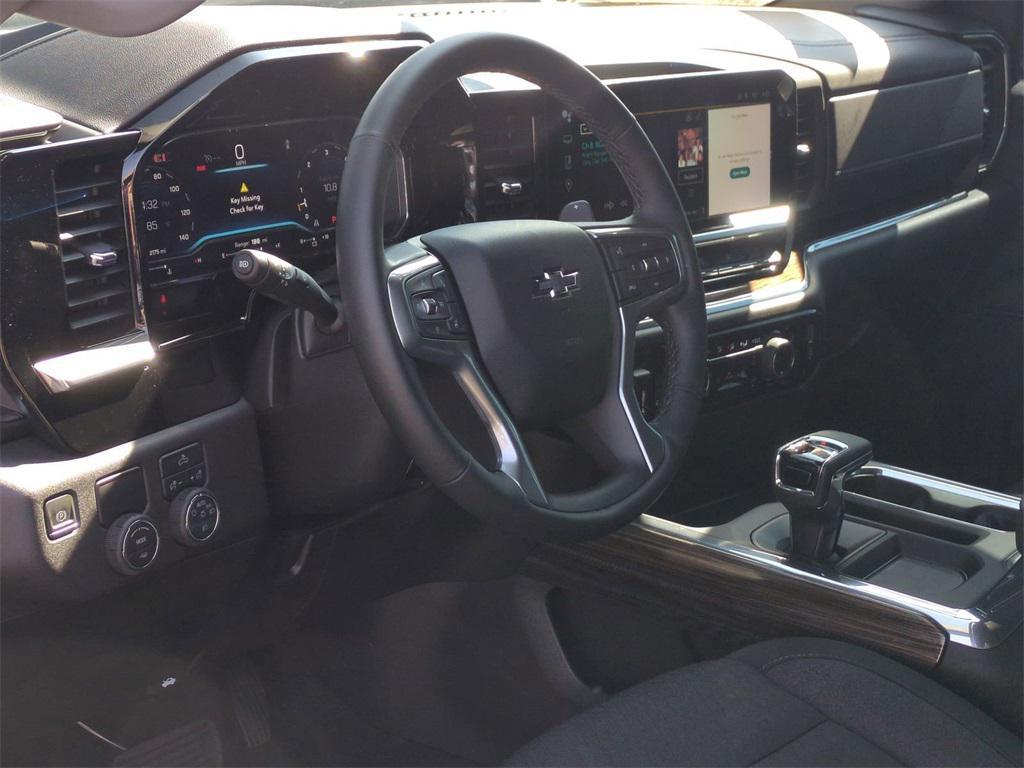 used 2025 Chevrolet Silverado 1500 car, priced at $45,998