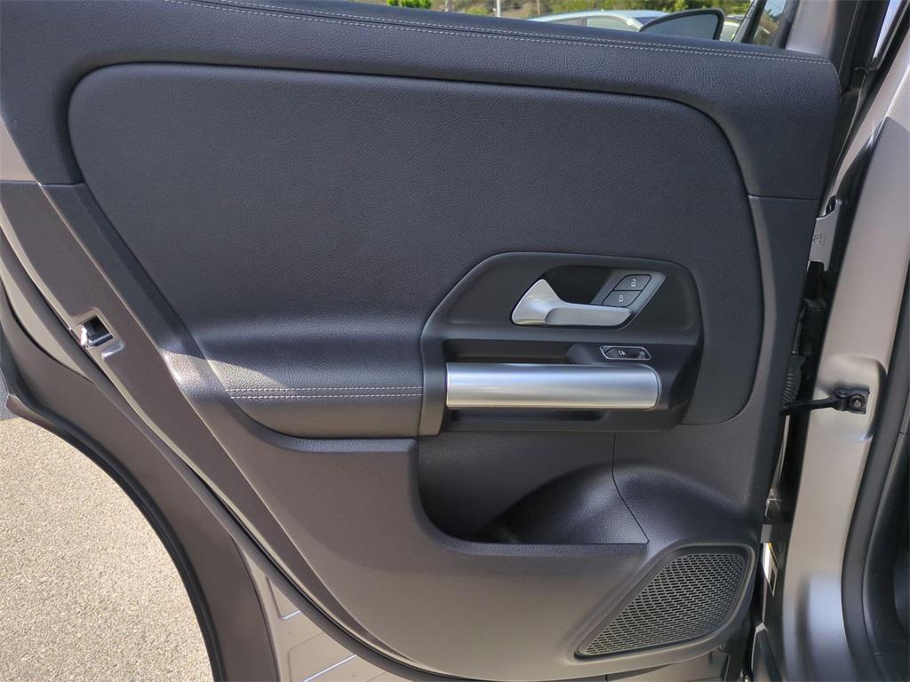 used 2021 Mercedes-Benz GLA 250 car, priced at $22,498