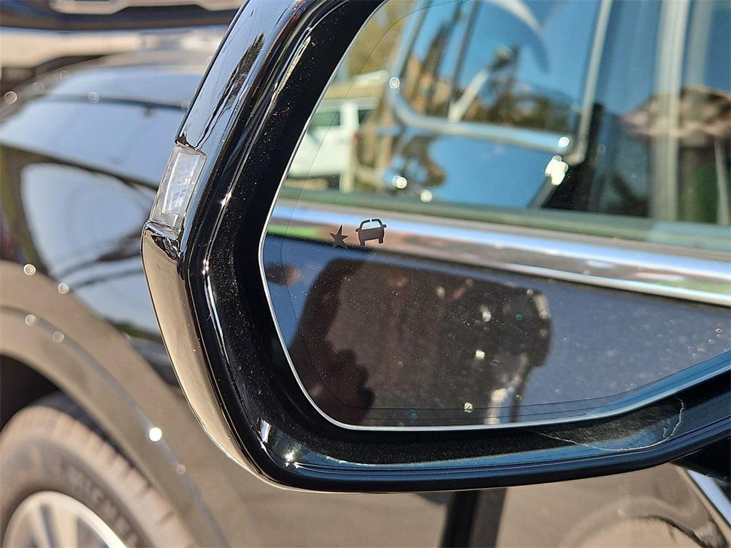 used 2025 Cadillac XT6 car, priced at $49,888