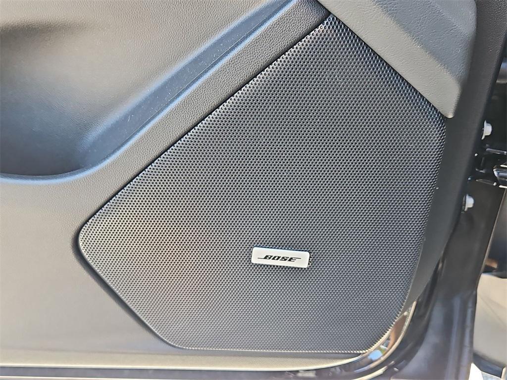 used 2025 Cadillac XT6 car, priced at $49,888