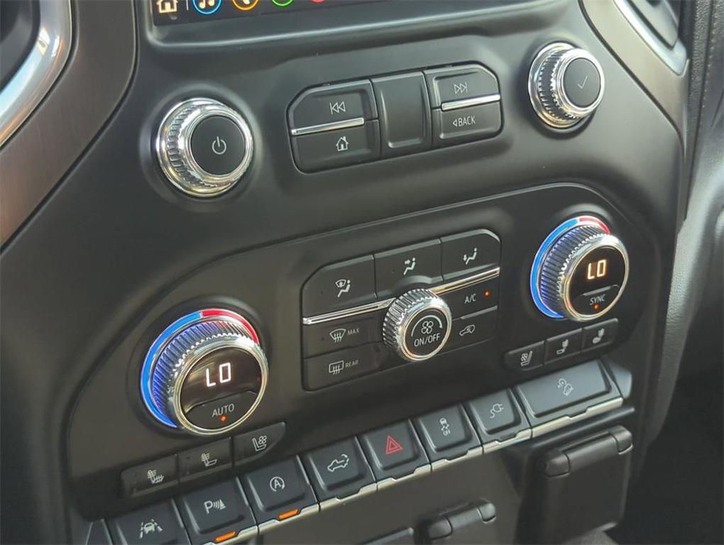 used 2021 GMC Sierra 1500 car, priced at $40,498