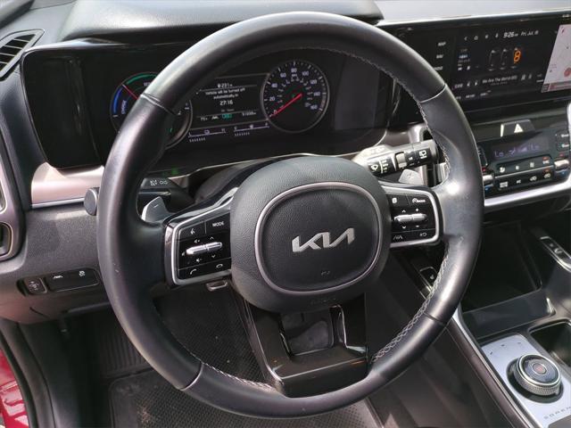 used 2022 Kia Sorento Hybrid car, priced at $26,122