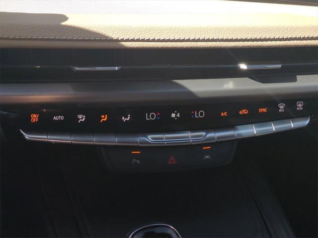 used 2024 Cadillac XT4 car, priced at $33,998