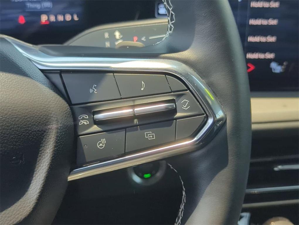 used 2025 Chevrolet Traverse car, priced at $38,998