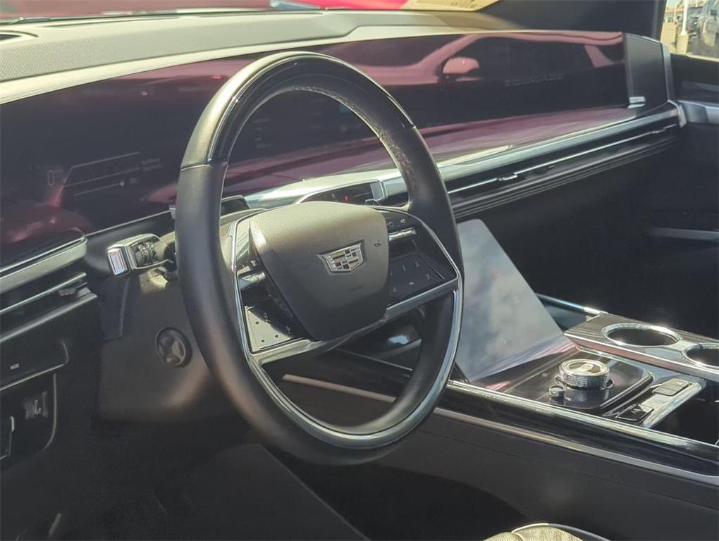 used 2025 Cadillac Escalade car, priced at $109,998