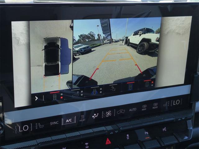 used 2024 GMC HUMMER EV Pickup car