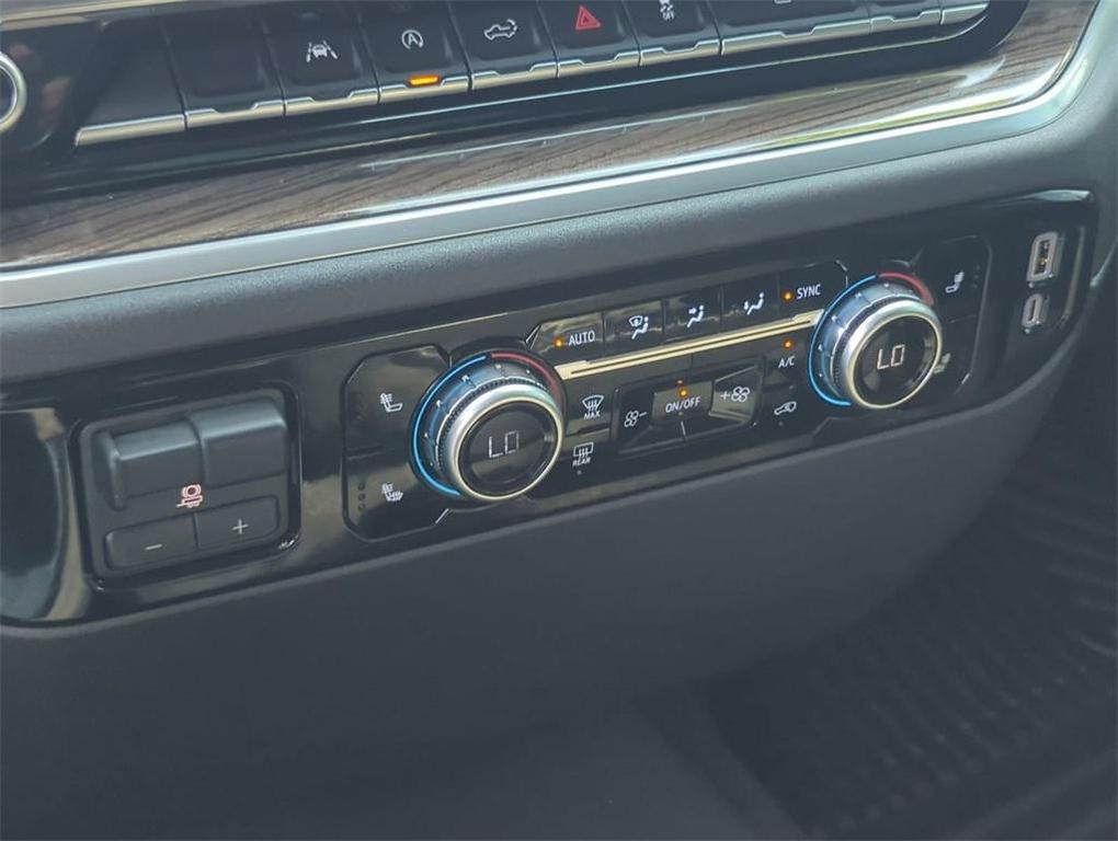 used 2025 GMC Sierra 1500 car, priced at $46,498