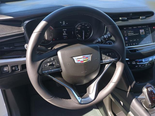 used 2025 Cadillac XT6 car, priced at $45,893