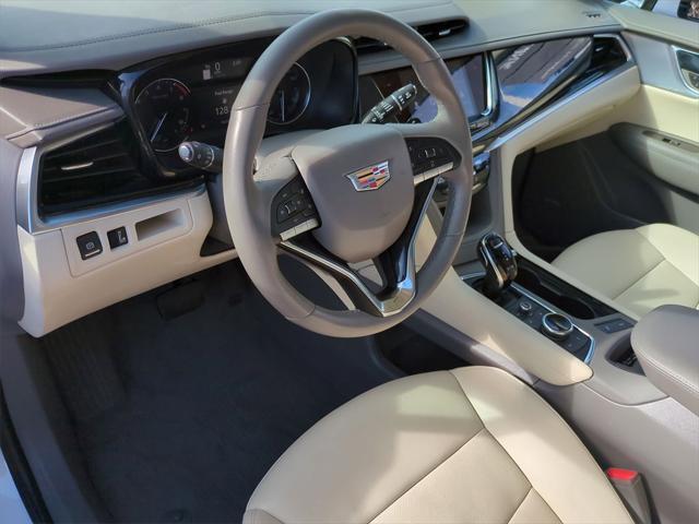 used 2024 Cadillac XT6 car, priced at $46,995