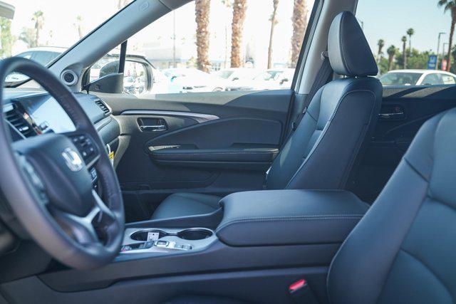 new 2025 Honda Ridgeline car, priced at $44,885