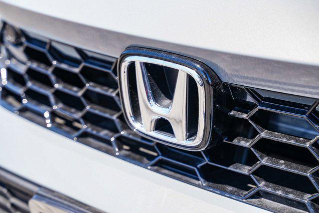 new 2025 Honda Civic Hybrid car, priced at $33,555