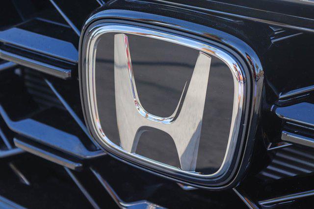 new 2026 Honda CR-V Hybrid car, priced at $41,675