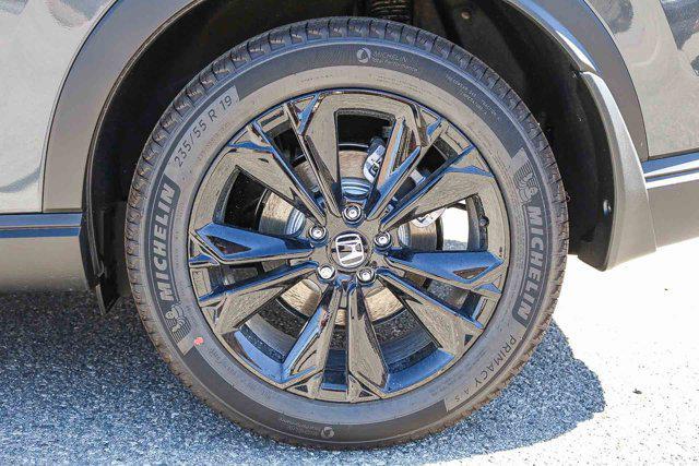 new 2026 Honda CR-V Hybrid car, priced at $43,700