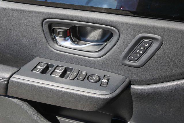 new 2025 Honda Pilot car, priced at $53,405