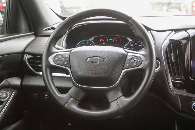 used 2023 Chevrolet Traverse car, priced at $30,100