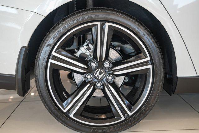 new 2025 Honda Accord Hybrid car, priced at $35,260