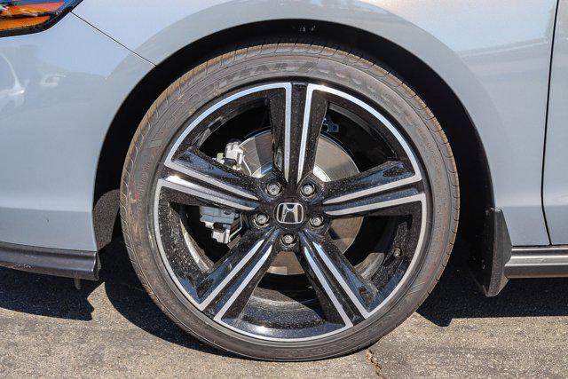 new 2025 Honda Accord Hybrid car, priced at $35,305