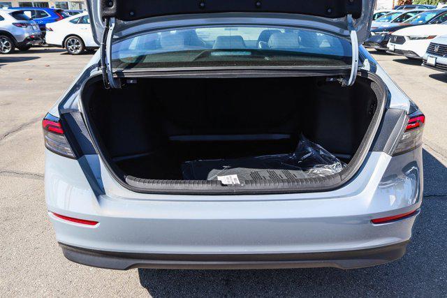 new 2025 Honda Accord Hybrid car, priced at $35,305