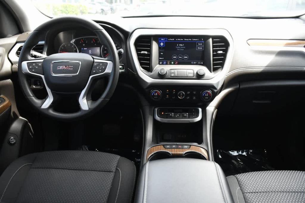 used 2022 GMC Acadia car, priced at $23,819