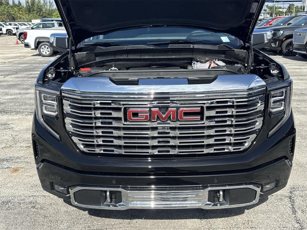 new 2025 GMC Sierra 1500 car