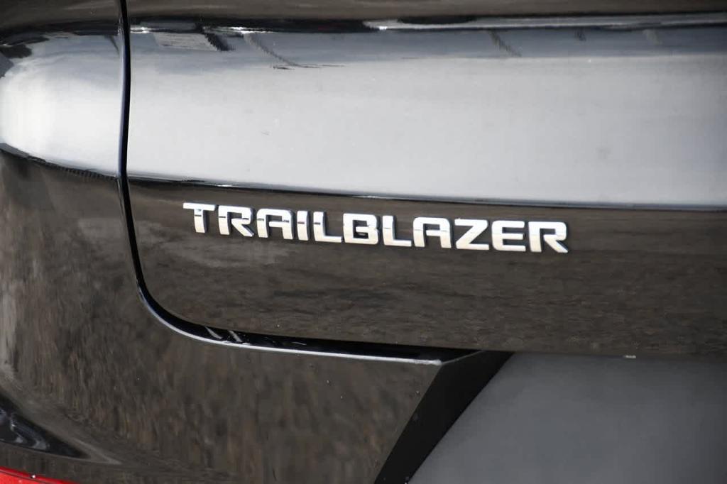 used 2023 Chevrolet TrailBlazer car, priced at $17,899