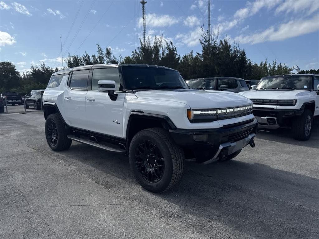 new 2025 GMC HUMMER EV car