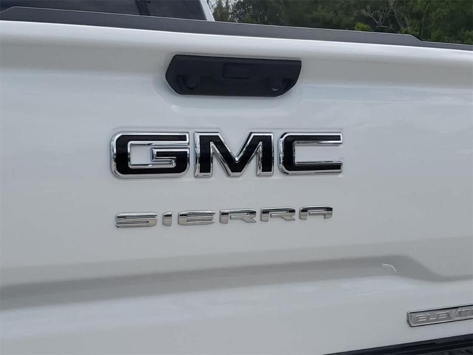 new 2024 GMC Sierra 1500 car, priced at $52,252