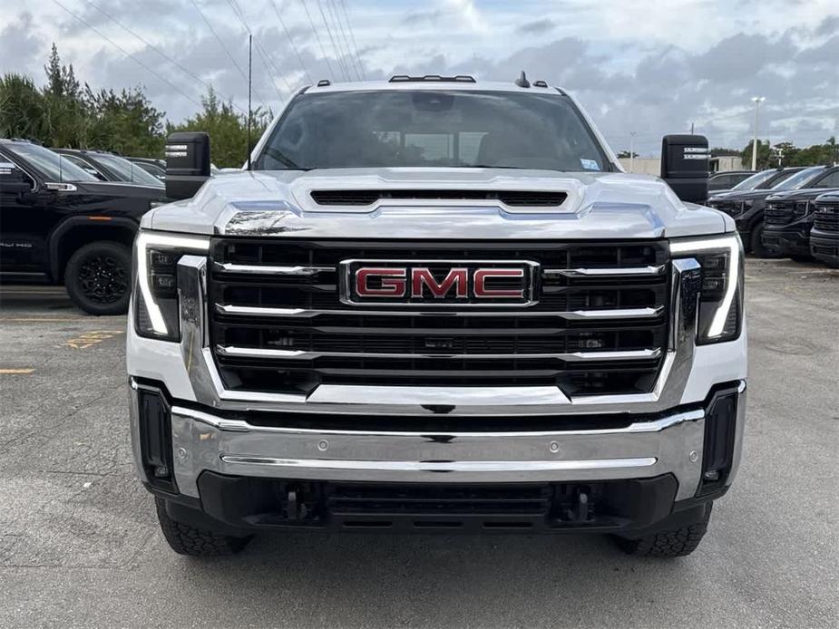 new 2025 GMC Sierra 2500 car