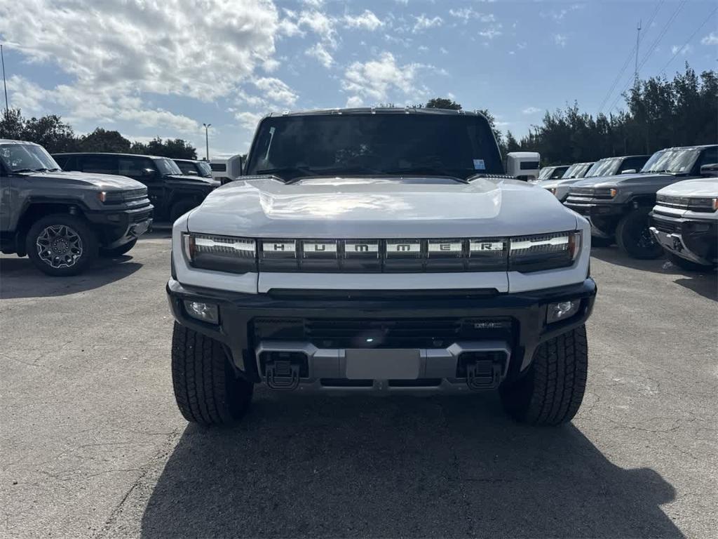 new 2025 GMC HUMMER EV car