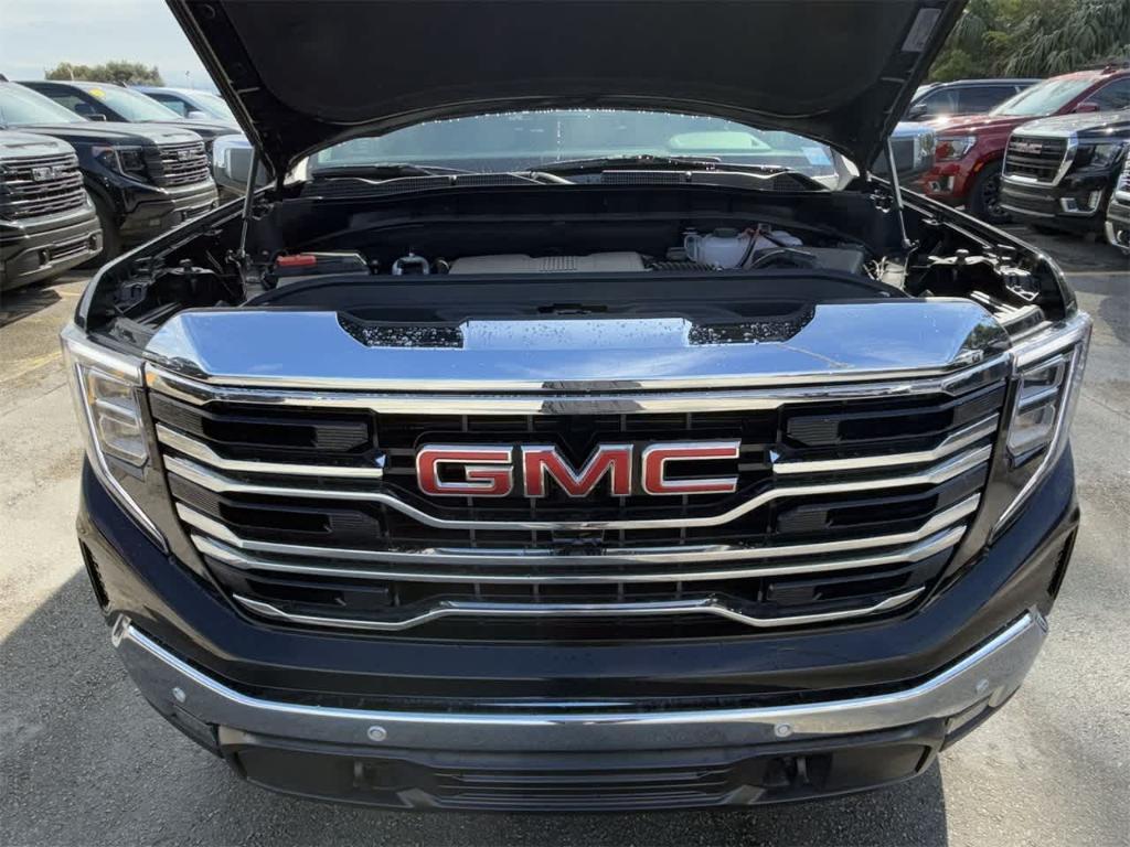 new 2025 GMC Sierra 1500 car, priced at $62,875