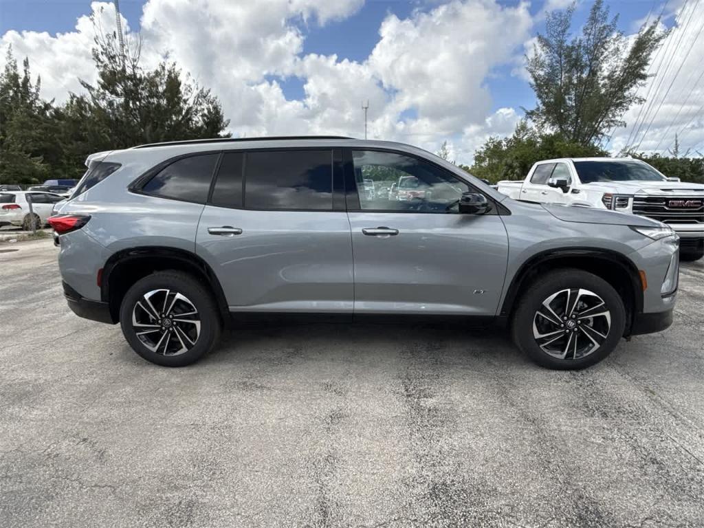 new 2025 Buick Enclave car