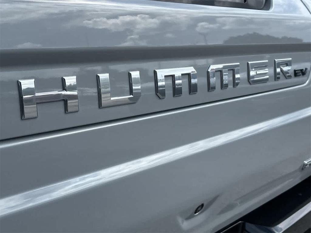 new 2025 GMC HUMMER EV Pickup car, priced at $122,915