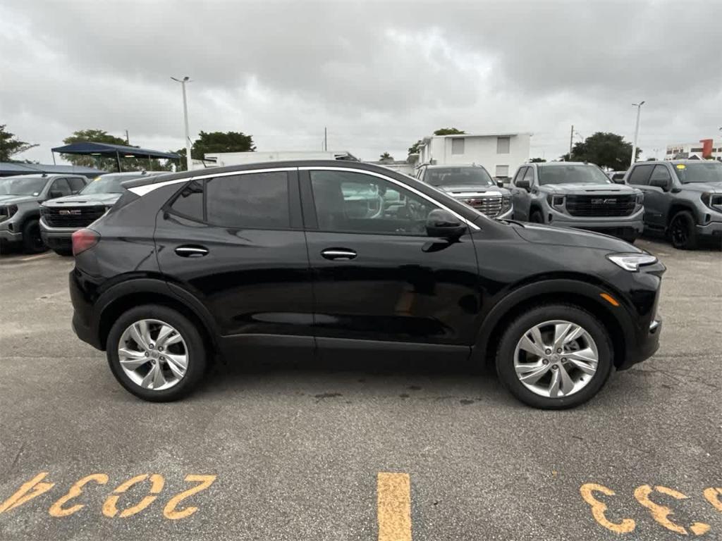 new 2025 Buick Encore GX car