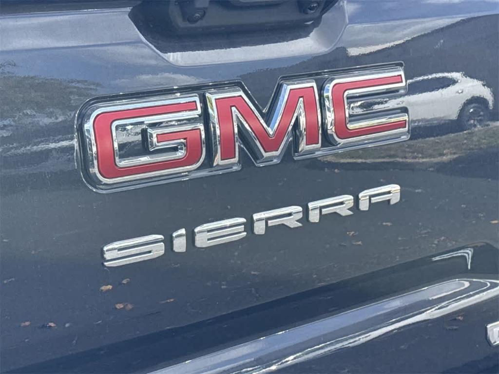 new 2025 GMC Sierra 1500 car, priced at $57,885