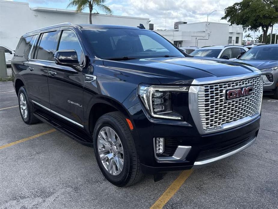 used 2023 GMC Yukon XL car, priced at $63,877