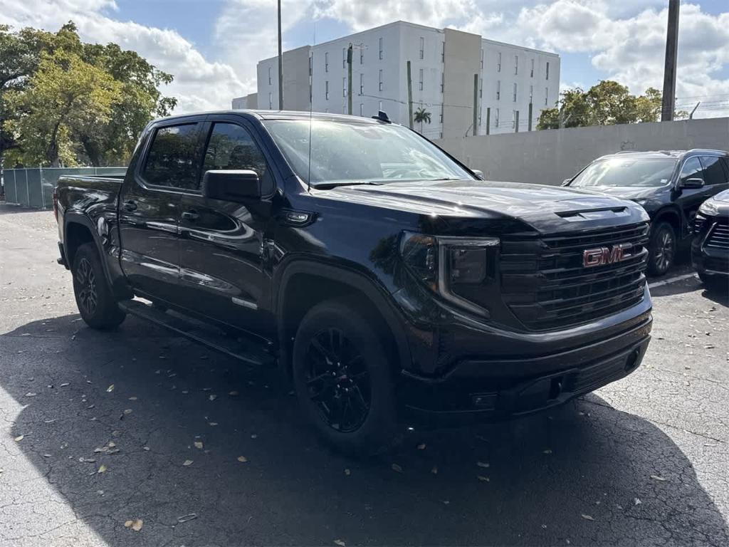 new 2025 GMC Sierra 1500 car, priced at $56,040