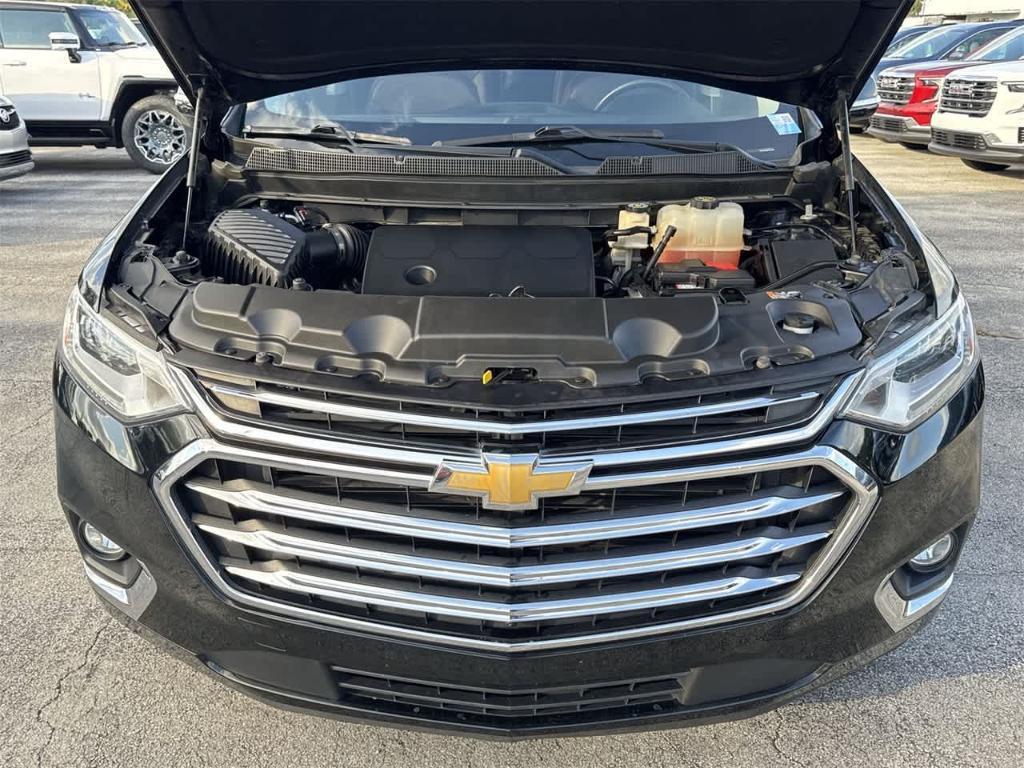 used 2018 Chevrolet Traverse car, priced at $18,904