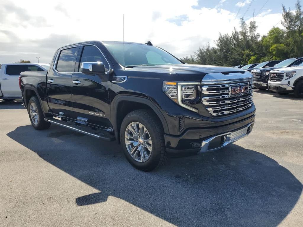 new 2024 GMC Sierra 1500 car, priced at $70,562