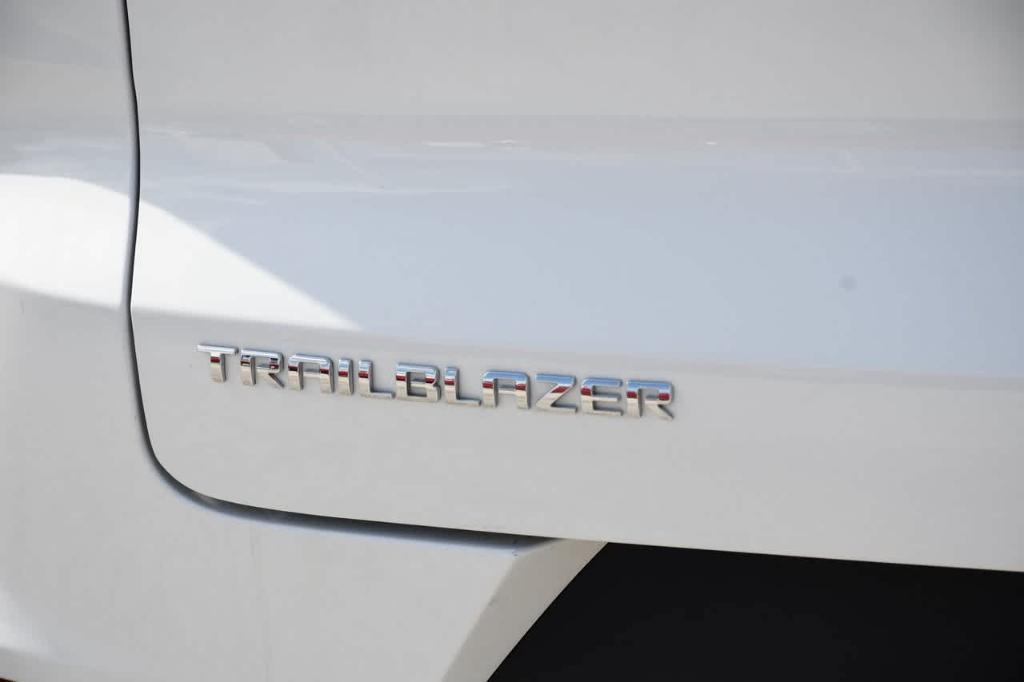 used 2023 Chevrolet TrailBlazer car, priced at $18,339